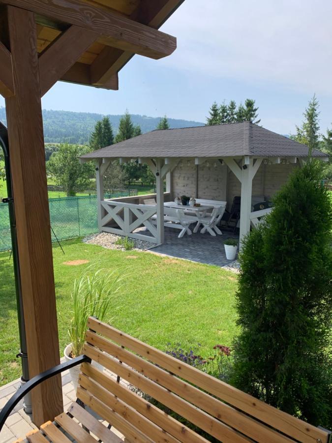 Apartamenty Rownia 2 Ustrzyki Dolne Bagian luar foto