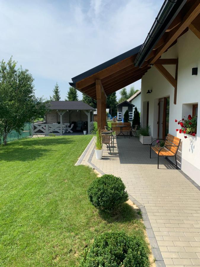 Apartamenty Rownia 2 Ustrzyki Dolne Bagian luar foto