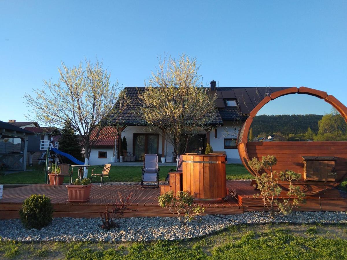 Apartamenty Rownia 2 Ustrzyki Dolne Bagian luar foto