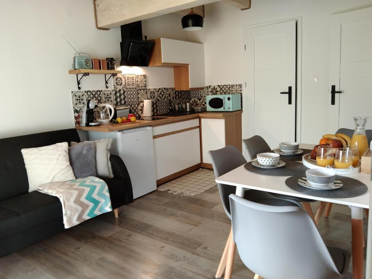 Apartamenty Rownia 2 Ustrzyki Dolne Bagian luar foto
